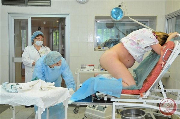 Вертикальные роды