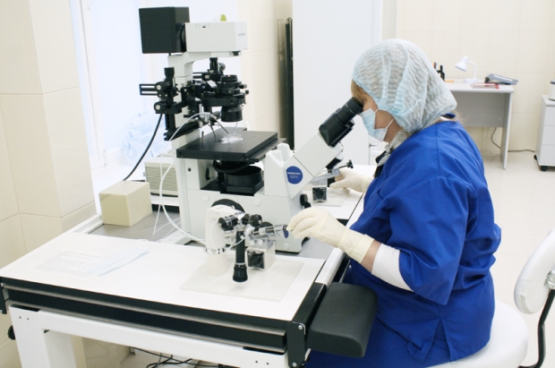 Как выбрать лучшую клинику суррогатного материнства